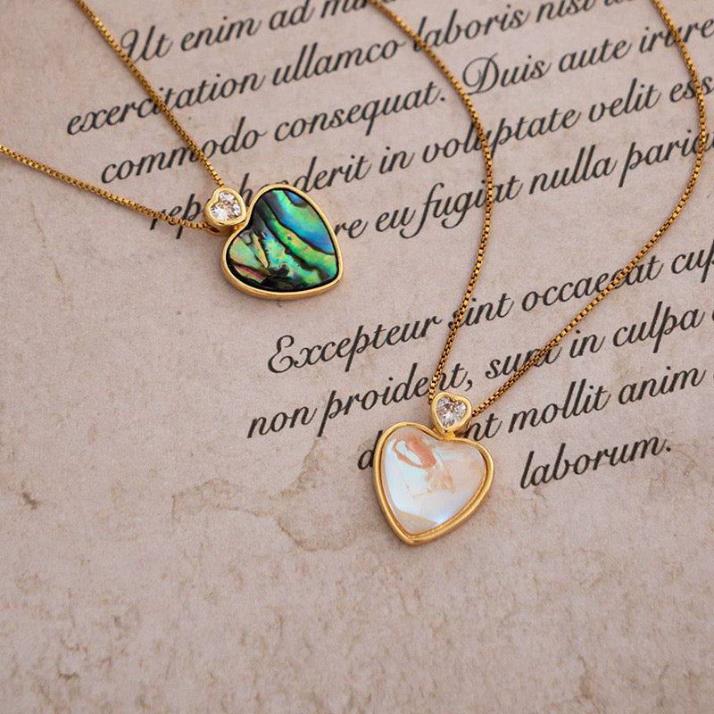 Love Shell Light Necklace