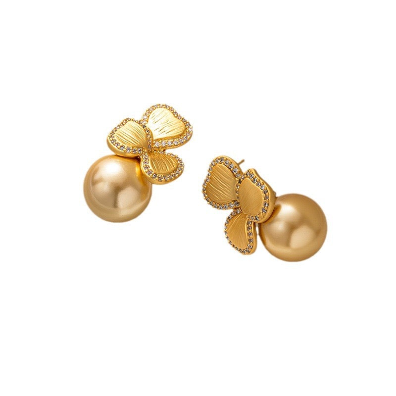 Vintage Gold Pearl Earrings